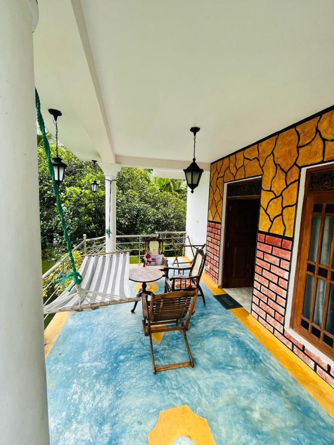 The villa Utopia Hikkaduwa Esterno foto